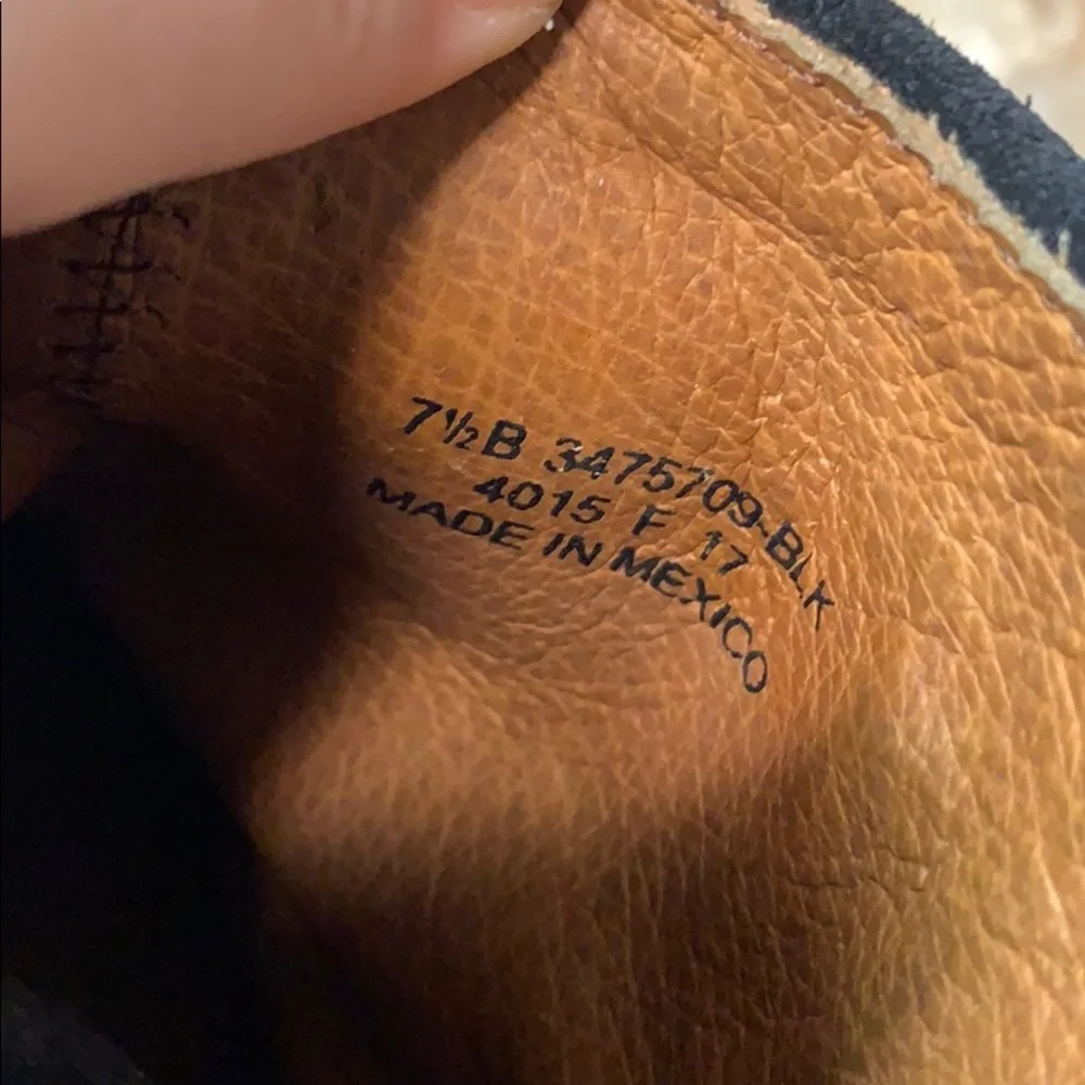 Frye - Picture 6 of 7